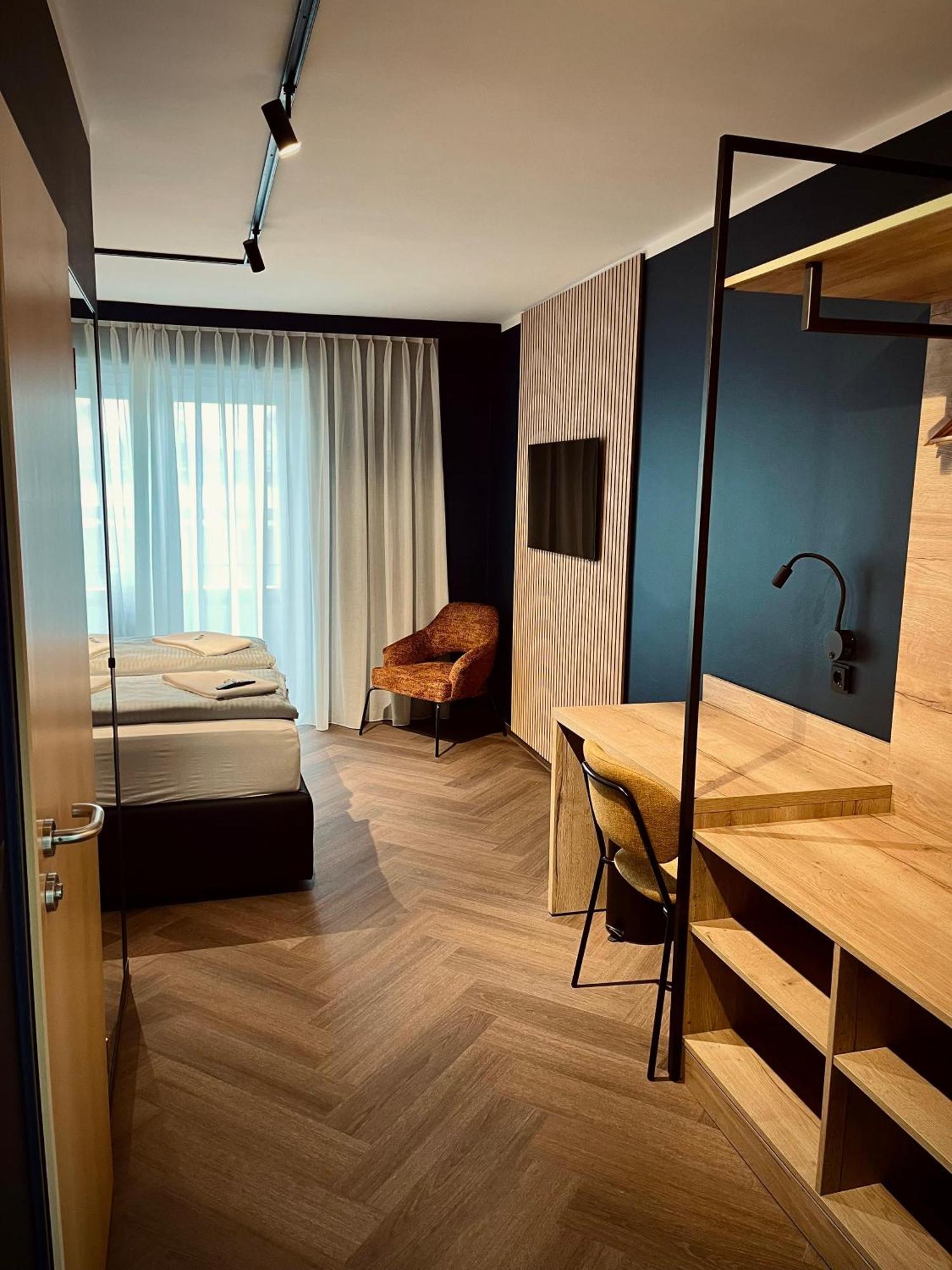 Hostel Sleps Augsburg Zewnętrze zdjęcie