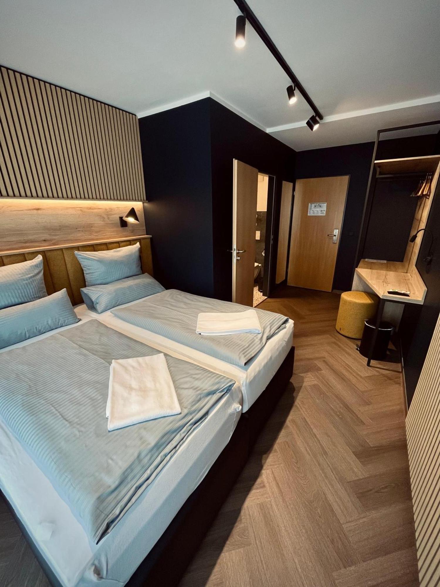 Hostel Sleps Augsburg Zewnętrze zdjęcie